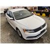 Image 10 : PARKSVILLE - 2015 VOLKSWAGEN JETTA WHITE 214840 KMS - J270040