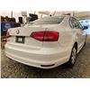 Image 14 : PARKSVILLE - 2015 VOLKSWAGEN JETTA WHITE 214840 KMS - J270040