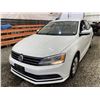Image 3 : PARKSVILLE - 2015 VOLKSWAGEN JETTA WHITE 214840 KMS - J270040