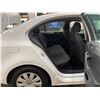 Image 40 : PARKSVILLE - 2015 VOLKSWAGEN JETTA WHITE 214840 KMS - J270040