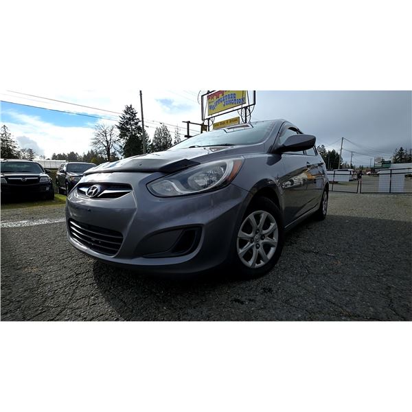 DUNCAN - 2014 HYUNDAI ACCENT GREY 232845 KMS - D150027