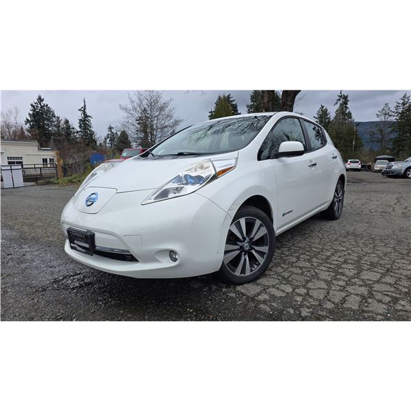 DUNCAN - 2015 NISSAN LEAF WHITE 206747 KMS - J314755