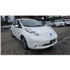 Image 5 : DUNCAN - 2015 NISSAN LEAF WHITE 206747 KMS - J314755