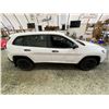 Image 13 : PARKSVILLE - 2014 JEEP CHEROKEE WHITE 164960 KMS - B302629