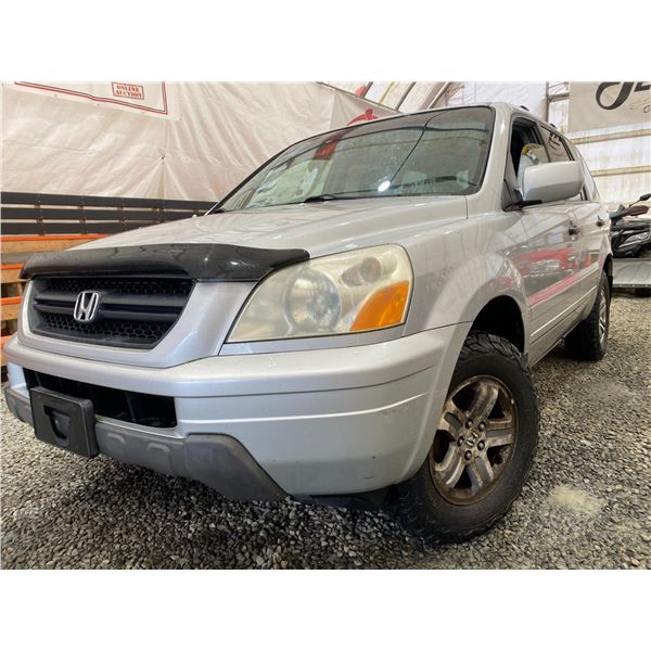 PARKSVILLE - 2003 HONDA PILOT SILVER 375972 KMS - P002179
