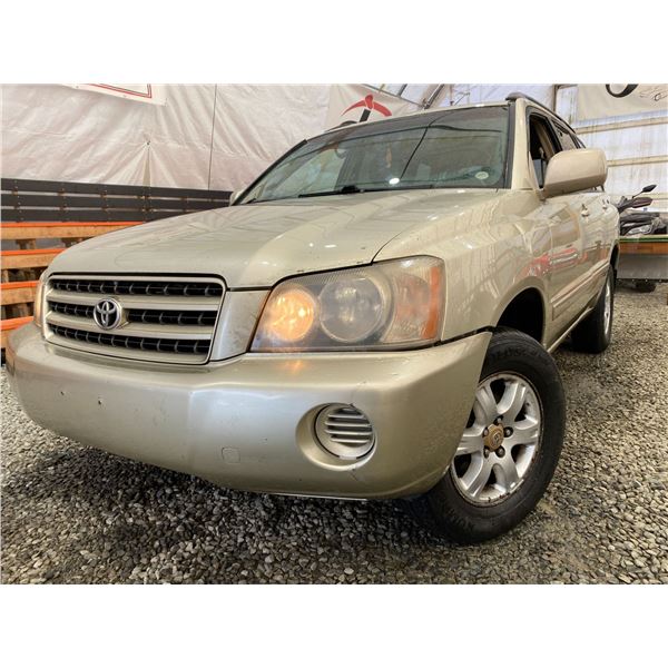 PARKSVILLE - 2003 TOYOTA HIGHLANDER BROWN 379733 KMS - B126596