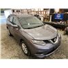 Image 10 : PARKSVILLE - 2016 NISSAN ROGUE GREY 224741 KMS - B808130