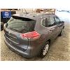 Image 16 : PARKSVILLE - 2016 NISSAN ROGUE GREY 224741 KMS - B808130