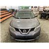 Image 7 : PARKSVILLE - 2016 NISSAN ROGUE GREY 224741 KMS - B808130
