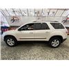Image 23 : PARKSVILLE - 2010 GMC ACADIA WHITE 196041 KMS - B171787