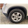 Image 31 : PARKSVILLE - 2010 GMC ACADIA WHITE 196041 KMS - B171787