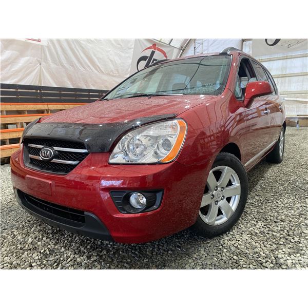 PARKSVILLE - 2008 KIA RONDO RED 111874 KMS - B217417