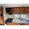 Image 23 : Parksville - 2011 R vision Super sport White "NO RESERVE" - P350300