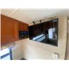 Image 34 : Parksville - 2011 R vision Super sport White "NO RESERVE" - P350300