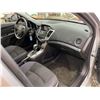 Image 38 : PARKSVILLE - 2015 CHEVROLET CRUZE SILVER 175796 KMS - B145658