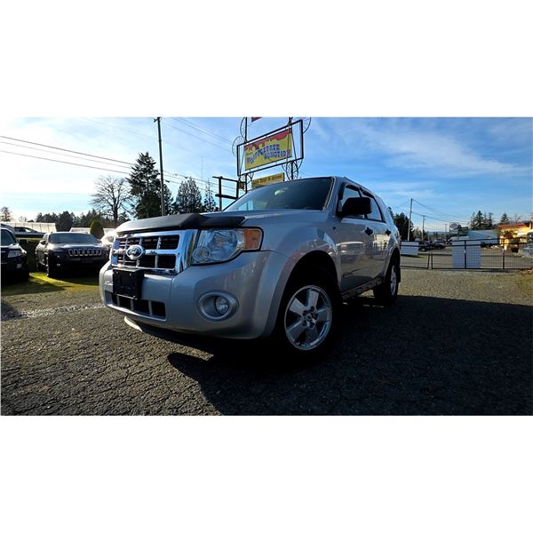 DUNCAN - 2008 FORD ESCAPE SILVER  183189 KMS - DD47836