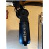 Image 2 : 709 -- BLUE YETI USB MICROPHONE