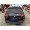 Image 19 : PARKSVILLE - 2018 VOLKSWAGEN TIGUAN BLACK 156014 KMS - D026307