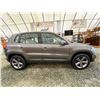 Image 11 : PARKSVILLE - 2013 VOLKSWAGEN TIGUAN SILVER  144820 KMS - D556586