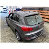 Image 22 : PARKSVILLE - 2013 VOLKSWAGEN TIGUAN SILVER  144820 KMS - D556586