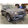 Image 8 : PARKSVILLE - 2013 VOLKSWAGEN TIGUAN SILVER  144820 KMS - D556586