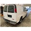 Image 15 : PARKSVILLE - 2001 GMC SAVANA WHITE 195231 KMS - D119031