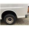 Image 29 : PARKSVILLE - 2001 GMC SAVANA WHITE 195231 KMS - D119031