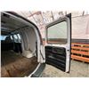 Image 46 : PARKSVILLE - 2001 GMC SAVANA WHITE 195231 KMS - D119031