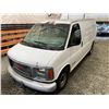 Image 4 : PARKSVILLE - 2001 GMC SAVANA WHITE 195231 KMS - D119031
