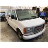 Image 9 : PARKSVILLE - 2001 GMC SAVANA WHITE 195231 KMS - D119031