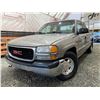 Image 1 : PARKSVILLE - 2000 GMC SIERRA GOLD 347025 KMS - B282893
