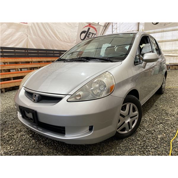 PARKSVILLE - 2007 HONDA FIT SILVER 327675 KMS - B804994