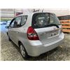 Image 20 : PARKSVILLE - 2007 HONDA FIT SILVER 327675 KMS - B804994