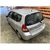 Image 22 : PARKSVILLE - 2007 HONDA FIT SILVER 327675 KMS - B804994
