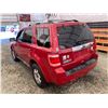 Image 21 : PARKSVILLE - 2010 FORD ESCAPE RED  280657 KMS - BA05901