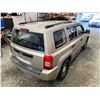 Image 16 : PARKSVILLE - 2009 JEEP PATRIOT GOLD 301802 KMS - B190979