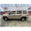 Image 23 : PARKSVILLE - 2009 JEEP PATRIOT GOLD 301802 KMS - B190979