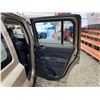 Image 41 : PARKSVILLE - 2009 JEEP PATRIOT GOLD 301802 KMS - B190979