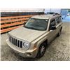 Image 4 : PARKSVILLE - 2009 JEEP PATRIOT GOLD 301802 KMS - B190979
