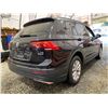 Image 14 : PARKSVILLE - 2018 VOLKSWAGEN TIGUAN BLACK 156014 KMS - D026307