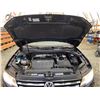 Image 32 : PARKSVILLE - 2018 VOLKSWAGEN TIGUAN BLACK 156014 KMS - D026307