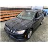 Image 4 : PARKSVILLE - 2018 VOLKSWAGEN TIGUAN BLACK 156014 KMS - D026307