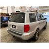 Image 15 : PARKSVILLE - 2003 HONDA PILOT SILVER 375972 KMS - P002179