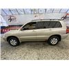 Image 23 : PARKSVILLE - 2003 TOYOTA HIGHLANDER BROWN 379733 KMS - B126596