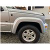 Image 25 : PARKSVILLE - 2002 JEEP LIBERTY SILVER 233807 KMS - D195112
