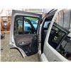 Image 44 : PARKSVILLE - 2002 JEEP LIBERTY SILVER 233807 KMS - D195112