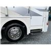 Image 14 : PARKSVILLE - 2001 FREIGHTLINER FLEETWOOD WHITE - DH38541