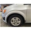 Image 31 : PARKSVILLE - 2015 CHEVROLET SONIC SILVER 214789 KMS - B169608