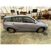 Image 12 : PARKSVILLE - 2004 TOYOTA COROLLA MATRIX BLUE 245900 KMS - B802768