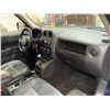 Image 38 : PARKSVILLE - 2012 JEEP PATRIOT BLUE 204143 KMS - B667298